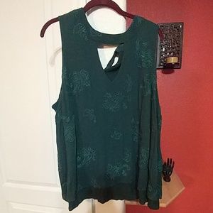 Enlarge

Embroidered Crepe Mock Neck Tank Top